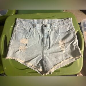 Women’s VANS Jean Checkered Pocket Shorts 🌵